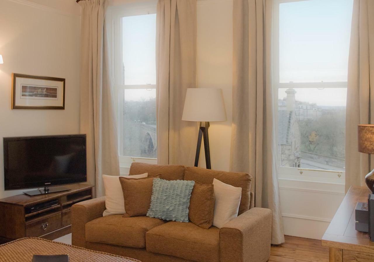 אדינבורו The Lynedoch Place Residence מראה חיצוני תמונה